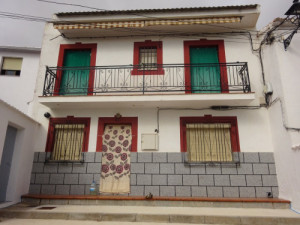 Acogedora casa de pueblo  en Huerta de Valdecarábanos.
