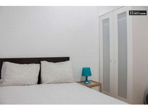 Habitación sencilla en apartamento de 3 dormitorios en...