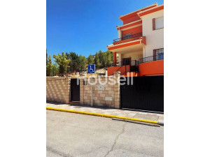 Casa en venta de 224 m² en Calle las Cimbras, 23160 Vi...