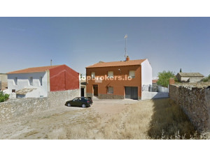 Casa en venta en Villares del Saz