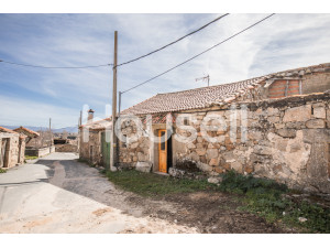 Casa en venta de 150 m² Calle Iglesia 6, bajo, 05516 V...