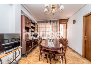 Piso en venta de 117 m² Calle Conde de Ribadeo, 47003 ...