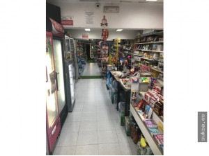 Supermercado primera línea Arenal