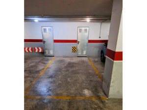 Parking coche en Venta en Torrevieja Alicante 