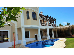 Fantástica villa en venta en Benalmadena Costa