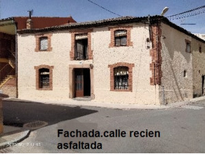 Casa de pueblo en Venta en Fuenterrebollo Segovia 