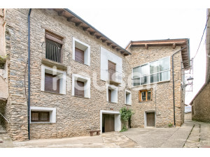 Casa en venta de 1200 m² Calle Única, 25568 Sort (Lle...