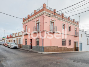 Casa en venta de 226 m² Calle Virgen de los Reyes, 414...