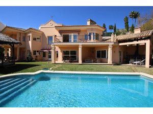 Estupenda Villa en Las Chapas, Marbella