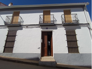 Casa de pueblo en Venta en Cabeza La Vaca Badajoz 