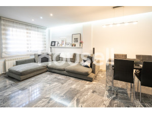 Casa en venta de 190 m² Avenida Ramón Berenguer, 0892...