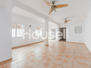 Casa en venta de 126 m² Calle Zurbarán, 41960 Gines (...