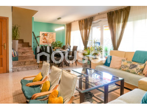 Casa en venta de 193m² Avenida de Zaragoza , 50630 Ala...