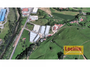 Nave industrial de 300m² en Los Corrales de Buelna