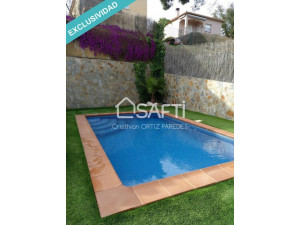 Magnifica casa sostenible con piscina en Terrabrava