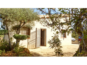Casa y finca en venta en zona Cap Roig de L'Ampolla
