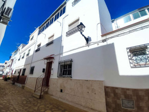 Casa adosada reformada en Casco Antiguo de Salobreña
