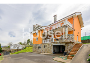 Casa en venta de 413 m² Camino Del Pimpam, (Viella) 33...