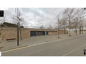 Plaza de parking de 12,3 m2 en Carrer d´Hongria 133 de...