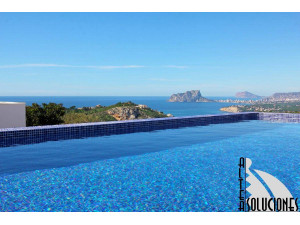En Venta espectacular Villa con piscina privada y preci...