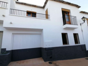 Casa-Chalet en Venta en Picena Granada