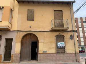 Venta de casa en Alberic, Centro Valencia.