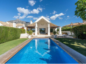 Villa en venta en Nagüeles-Milla de Oro (Marbella)