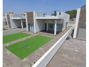Nuevas villas de 4 dormitorios en Villamartin