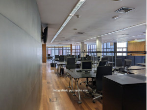 Oficina en venta en la calle Aragón de casi 1.000 m²