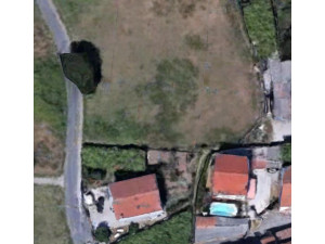 Terreno urbano de 1.587 m2 ubicado en Cacheiras - TEO (...