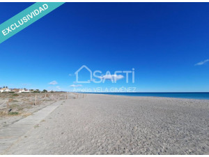 Fabuloso terreno edificable en la playa de Sagunto.
