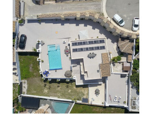 Gran villa, con piscina privada, en la prestigiosa zona...