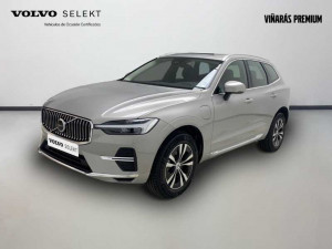 Volvo XC-60 T6 Recharge plug-in hybrid Core eAWD 