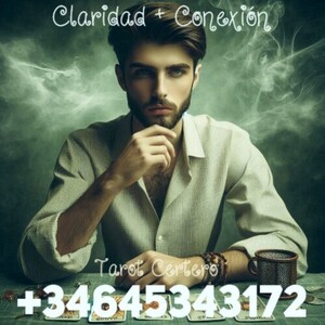 Claridad y Conexión en el Tarot