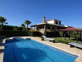 Casa en Moraleda de Zafayona