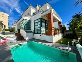 Villa en Benalmádena