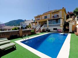 Chalet en Alhaurín de la Torre