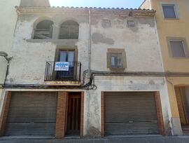 GRAN CASA DE PUEBLO PARA REFORMAR