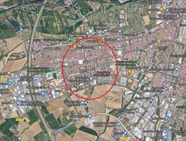 VENTA TERRENO URBANO EN SALT, ZONA SANTA CATERINA