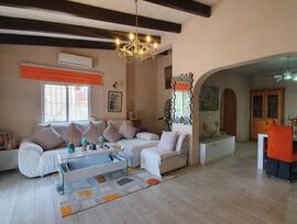 CHALET CERCA DEL PUEBLO