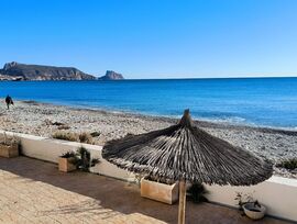 PRIMERA LINEA EN ALTEA