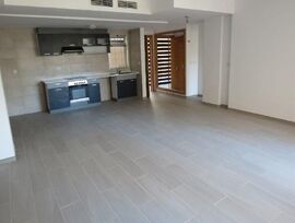 Precioso piso en venta de 3 dormitorios en una urbanización completa y totalmente reformado