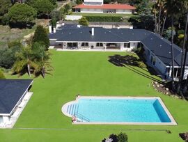 SUPERMARESME- ESPECTACULAR VILLA DE UNA PLANTA CON FANTÁSTICAS VISTAS AL MAR