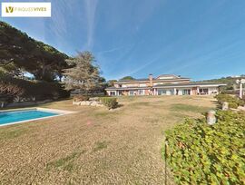 Preciosa y exclusiva mansión de lujo en Rocaferrera