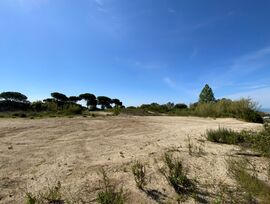 Excelente parcela con vistas al mar