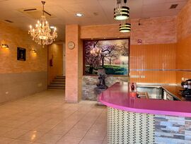 SE ALQUILA LOCAL DE 150 M2 EN AVENIDA DE LOS MENCEYES