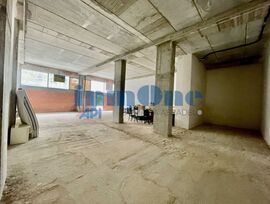 IIINMO ONE VALENCIA-API, VENDE local diáfano en Ciudad Ros Casares