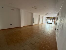 LOCAL COMERCIAL DIAFANO