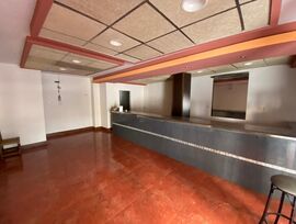 LOCAL COMERCIAL EN VENTA EN BARRIO DE SANTA EULALIA