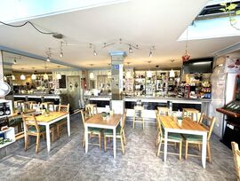 Local comercial en Palamós, Bar Cafetería.-